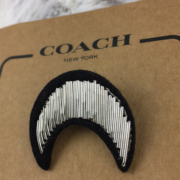 Coach Moon Pin - Picture 5 of 5